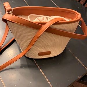 Melie Bianco tan and cream small bucket bag
